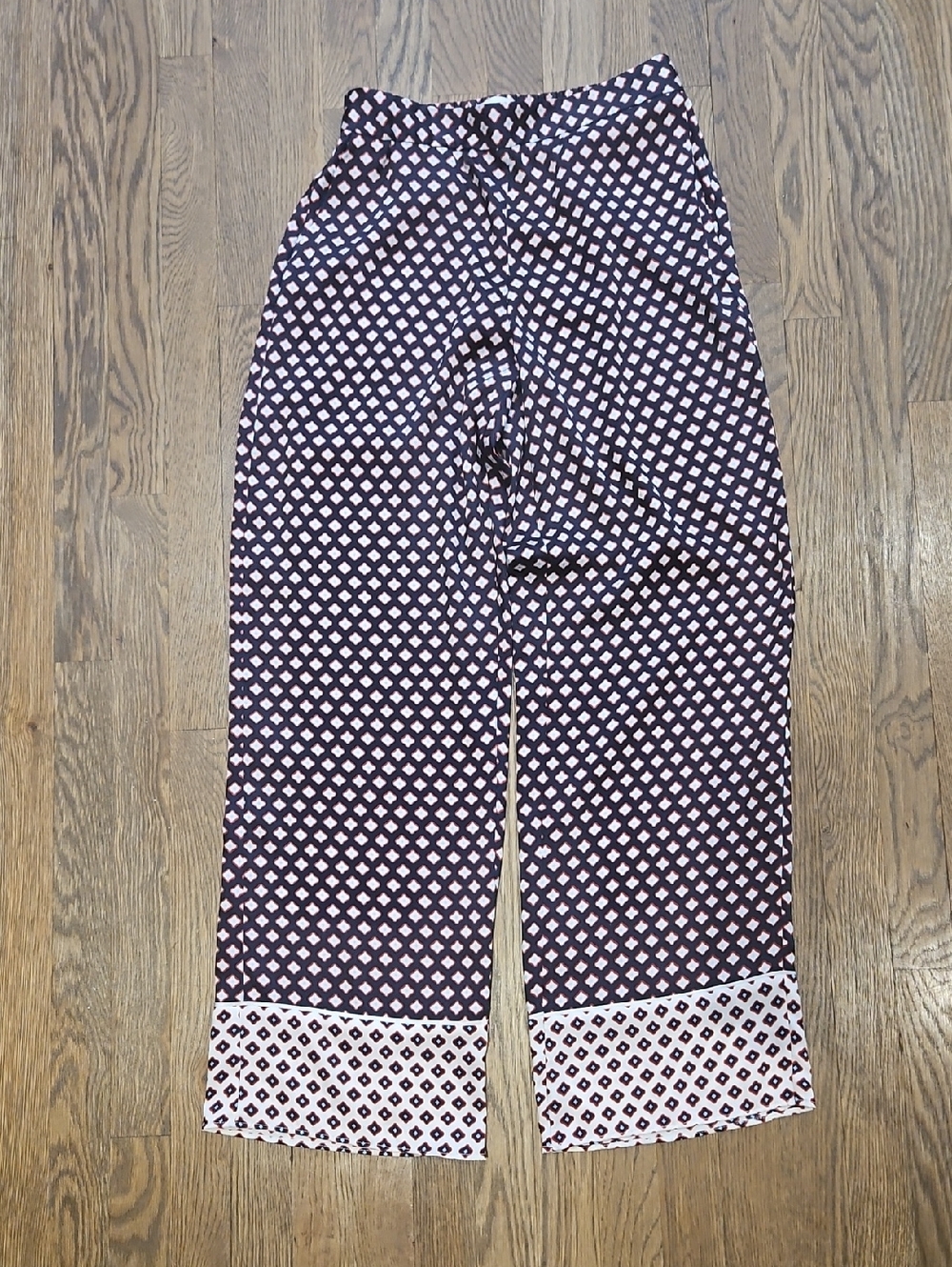 ZARA NWT Navy and White Wide Leg Geometric Print Pants